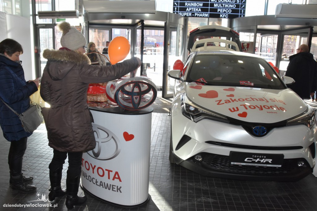 Na walentynki zakochaj się w Toyocie!