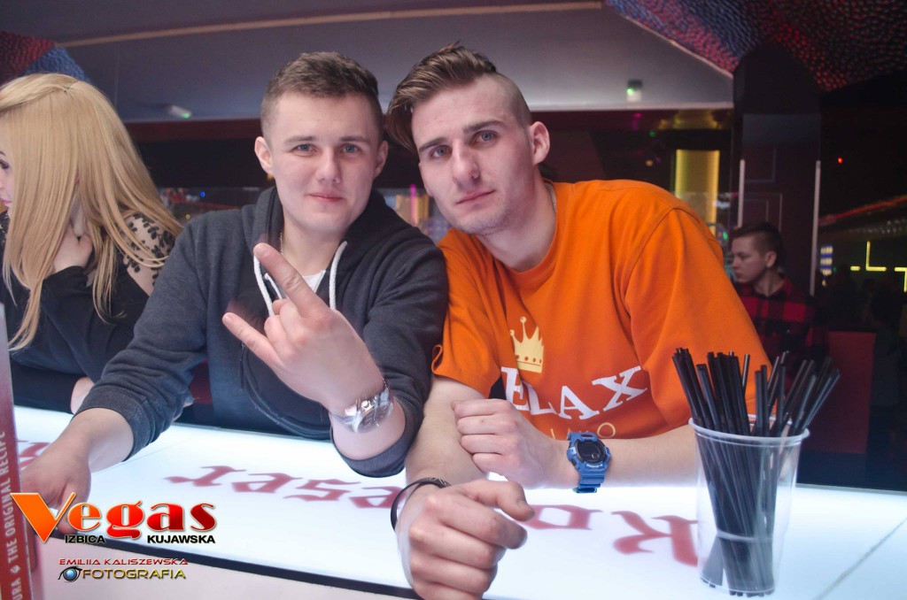 Sobotnia impreza w klubie Vegas