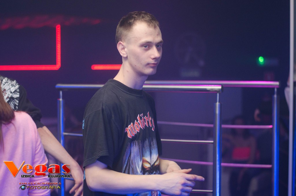 Sobotnia impreza w klubie Vegas