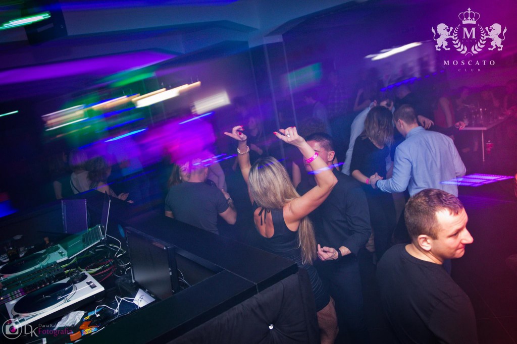 Valentine's Weekend w Moscato Club