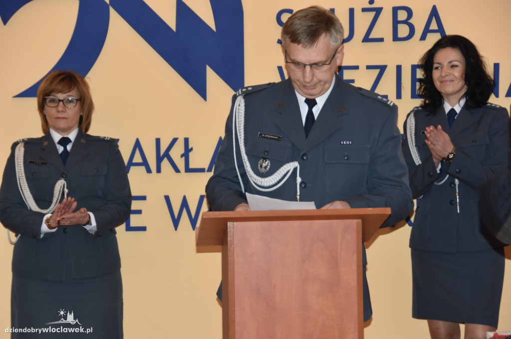 Awanse w Zakładzie Karnym