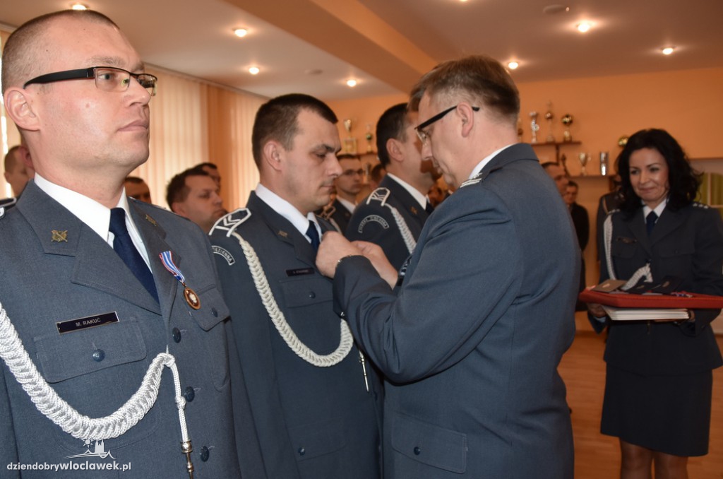 Awanse w Zakładzie Karnym