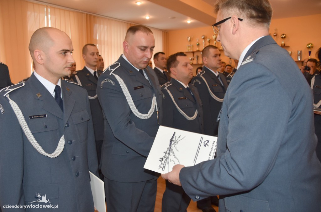 Awanse w Zakładzie Karnym