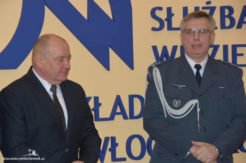 Awanse w Zakładzie Karnym