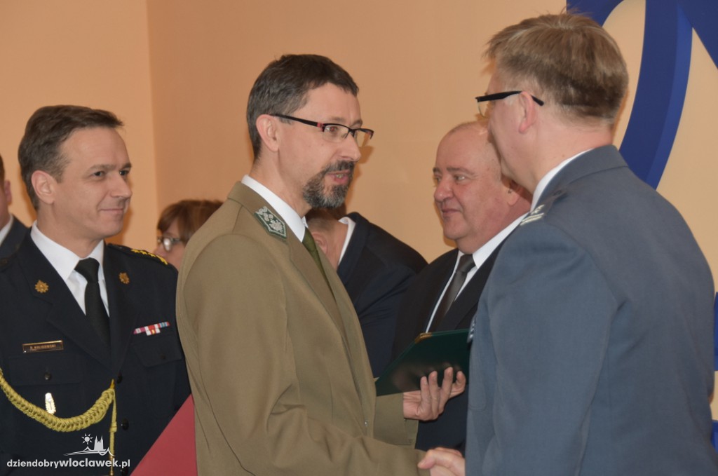 Awanse w Zakładzie Karnym