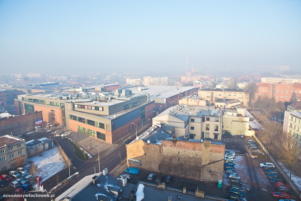 Widok na miasto z bloku na pl. Wolności