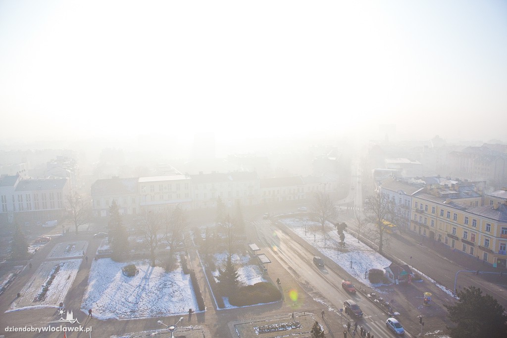 Widok na miasto z bloku na pl. Wolności