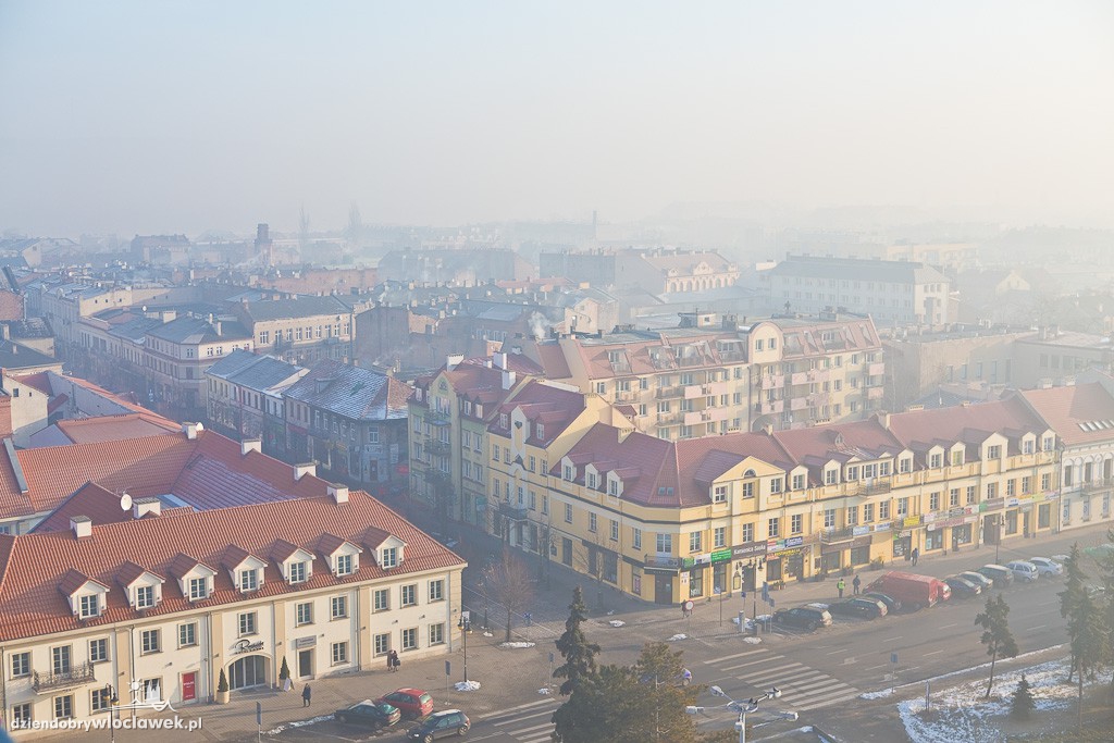 Widok na miasto z bloku na pl. Wolności