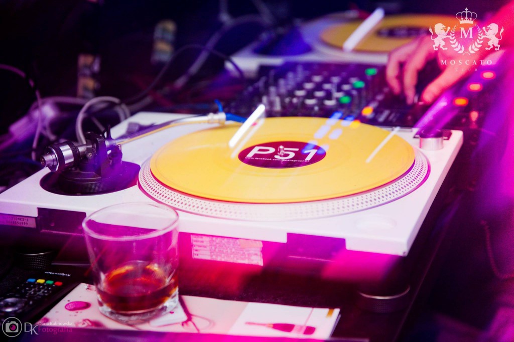 Posesjówka PWSZ w Moscato Club