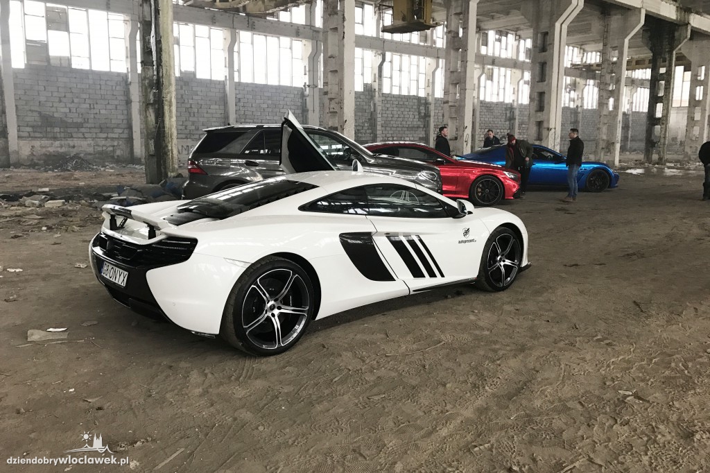 Java Car Design kręci z braćmi Collins