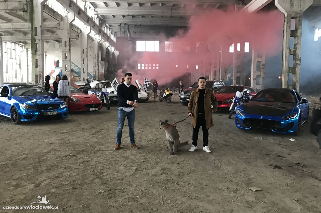 Java Car Design kręci z braćmi Collins