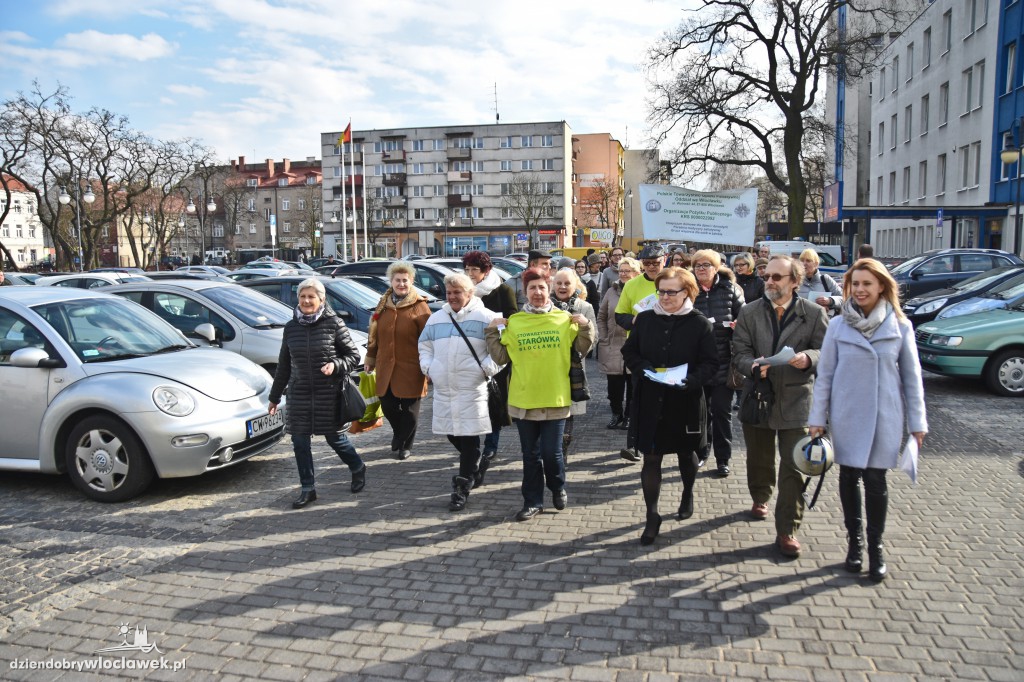 W centrum miasta zrobili hałas dla 1%