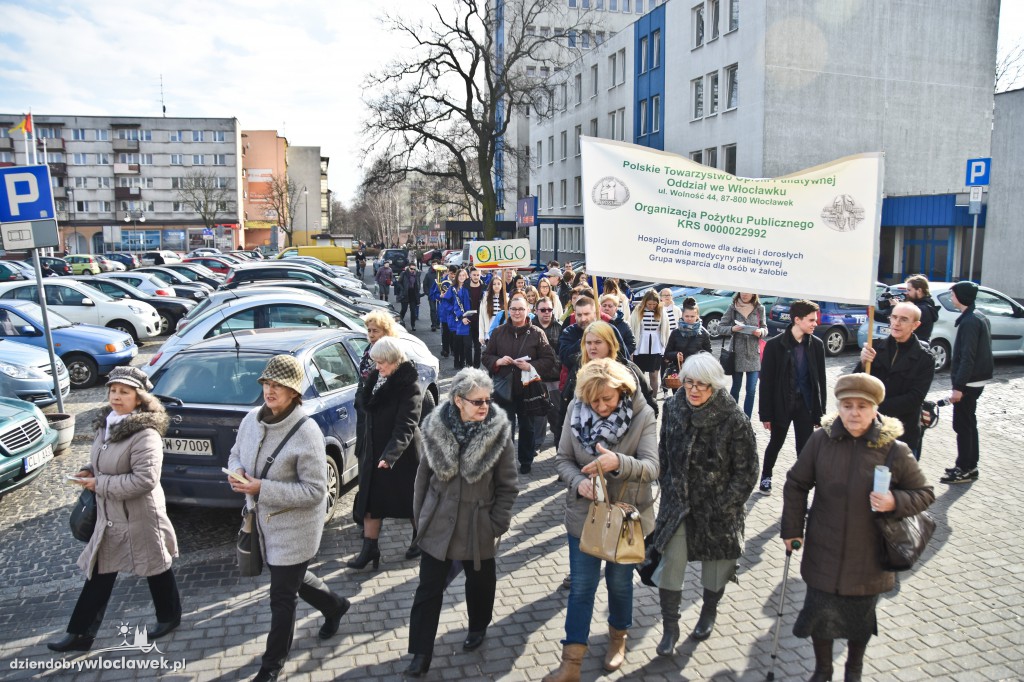 W centrum miasta zrobili hałas dla 1%