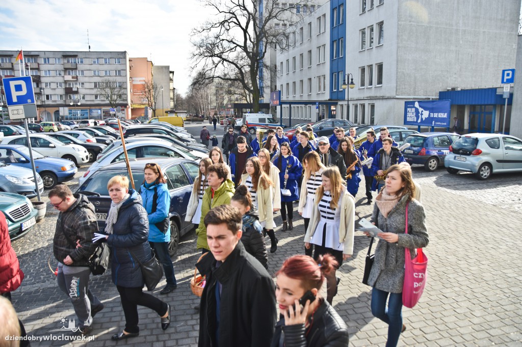 W centrum miasta zrobili hałas dla 1%