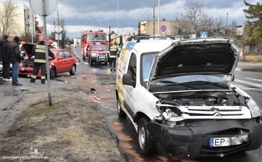 3 auta zderzyły się na Południu