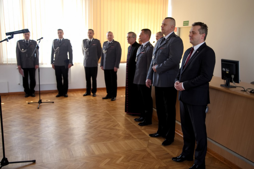 Ślubowanie nowych policjantów