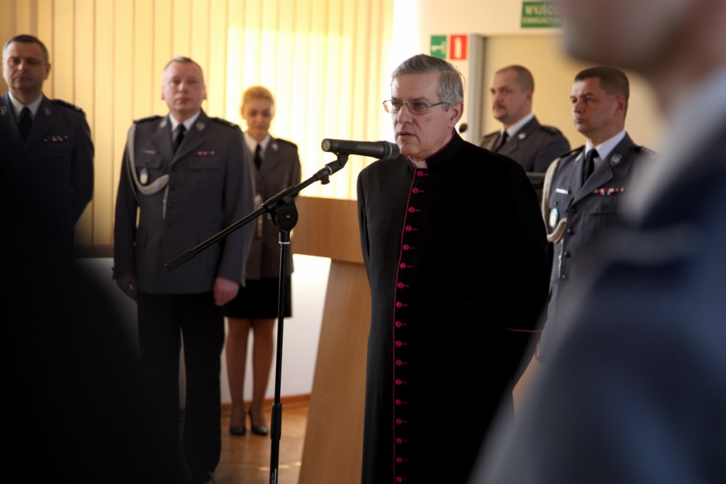 Ślubowanie nowych policjantów