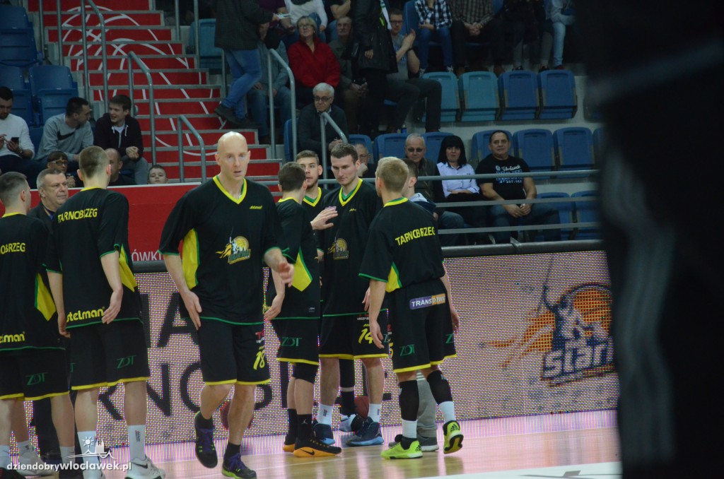 Anwil rozgromił Siarkę Tarnobrzeg