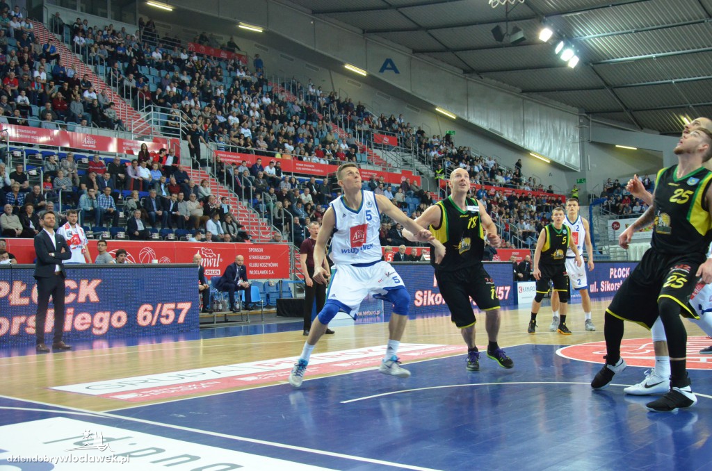 Anwil rozgromił Siarkę Tarnobrzeg
