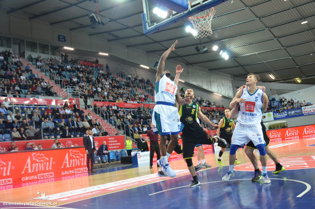 Anwil rozgromił Siarkę Tarnobrzeg
