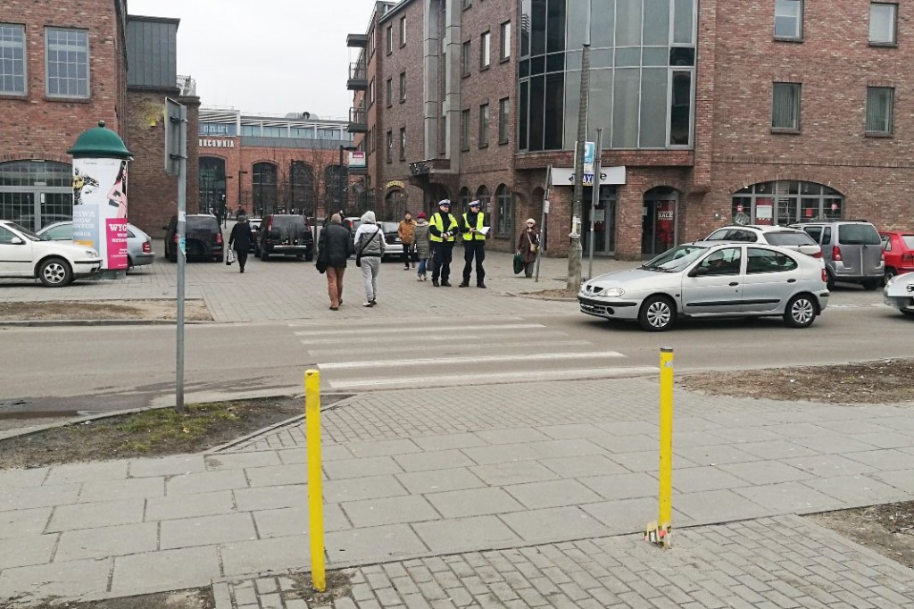 Piesi i kierowcy na celowniku policji