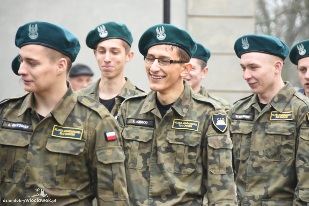 Marsz cieni - ku pamięci policjantów
