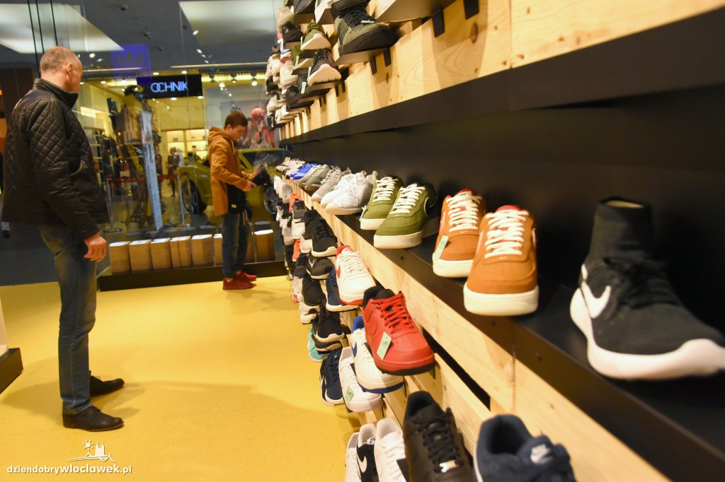 Otwarcie Sneakers by the Distance