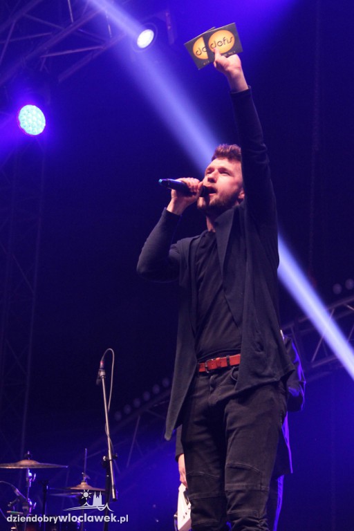 Disco Polo na Dzień Kobiet w Hali Mistrzów