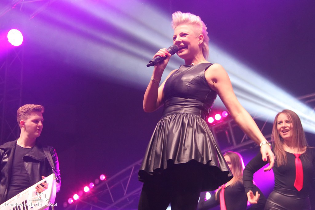 Disco Polo na Dzień Kobiet w Hali Mistrzów