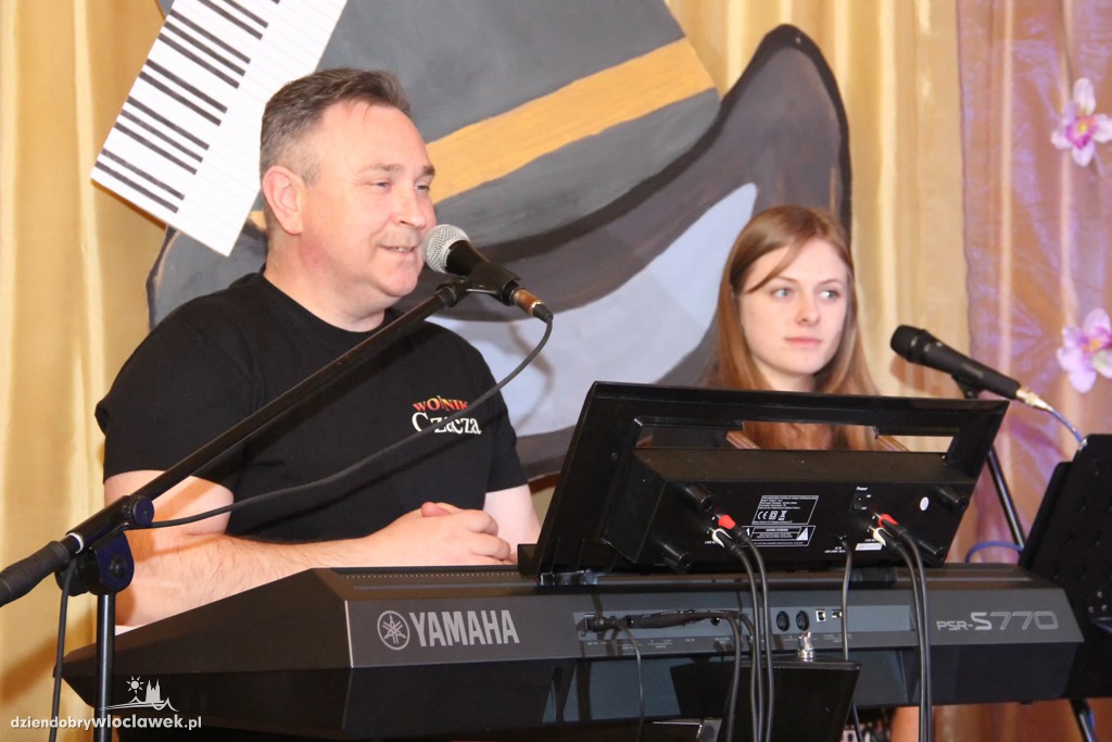 Koncert z okazji Dnia Kobiet w Klubie Łęg