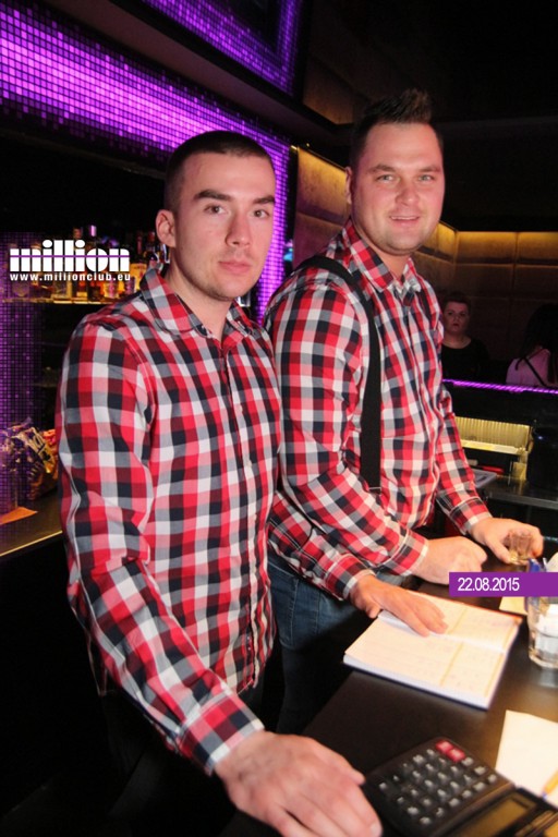 Sobotnia impreza w klubie Million