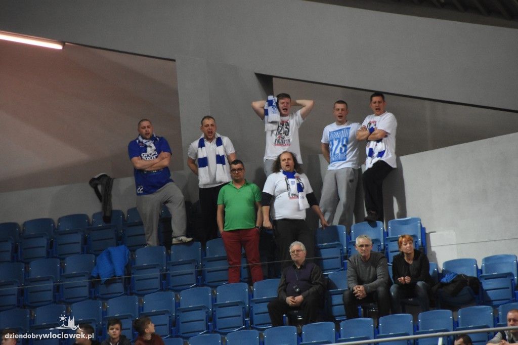 Kibice na meczu Anwil - AZS Koszalin