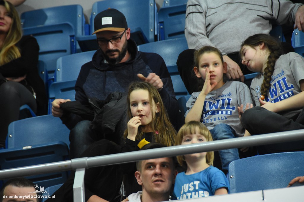Kibice na meczu Anwil - AZS Koszalin