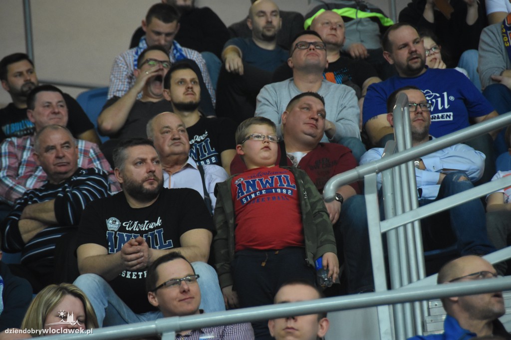 Kibice na meczu Anwil - AZS Koszalin
