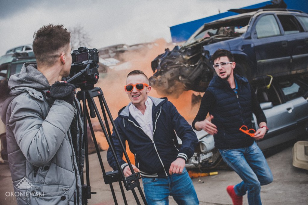 Gwiazdy TV na planie klipu pod Włocławkiem