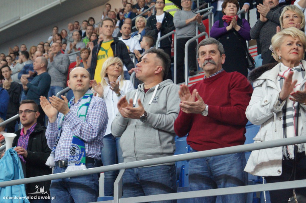 Kibice na meczu Anwil - TBV Start