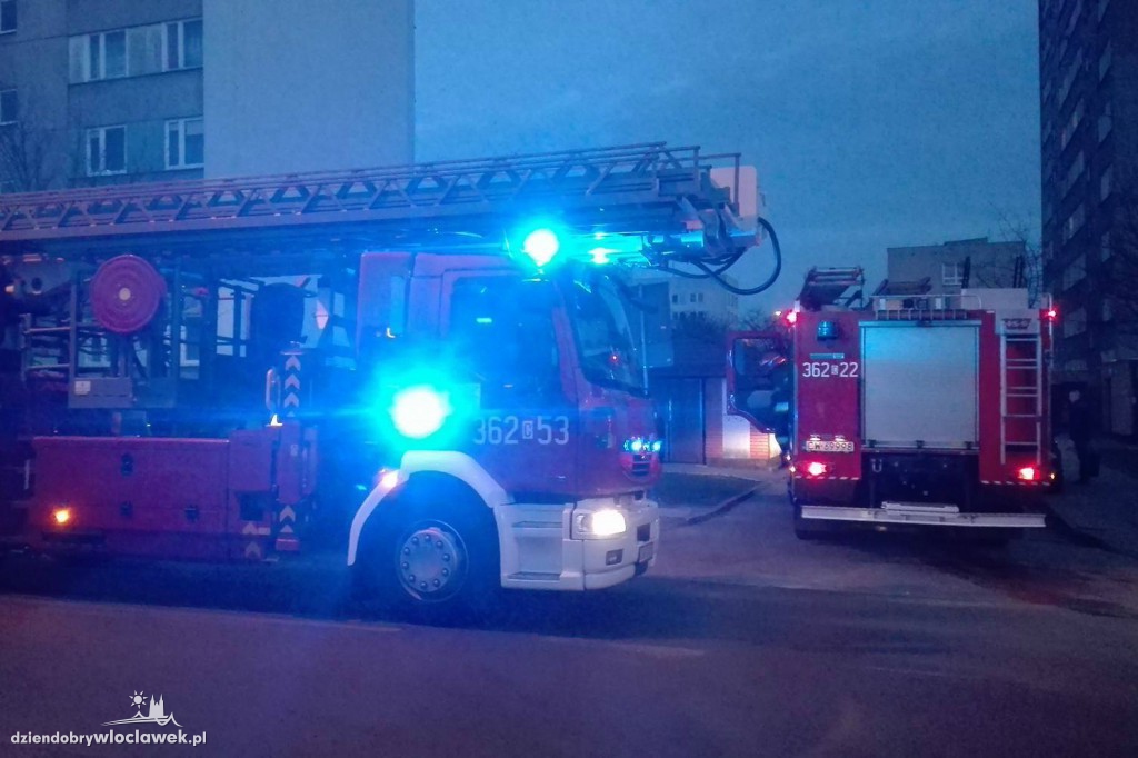 Interwencja strażaków na pl. Kolanowszczyzna