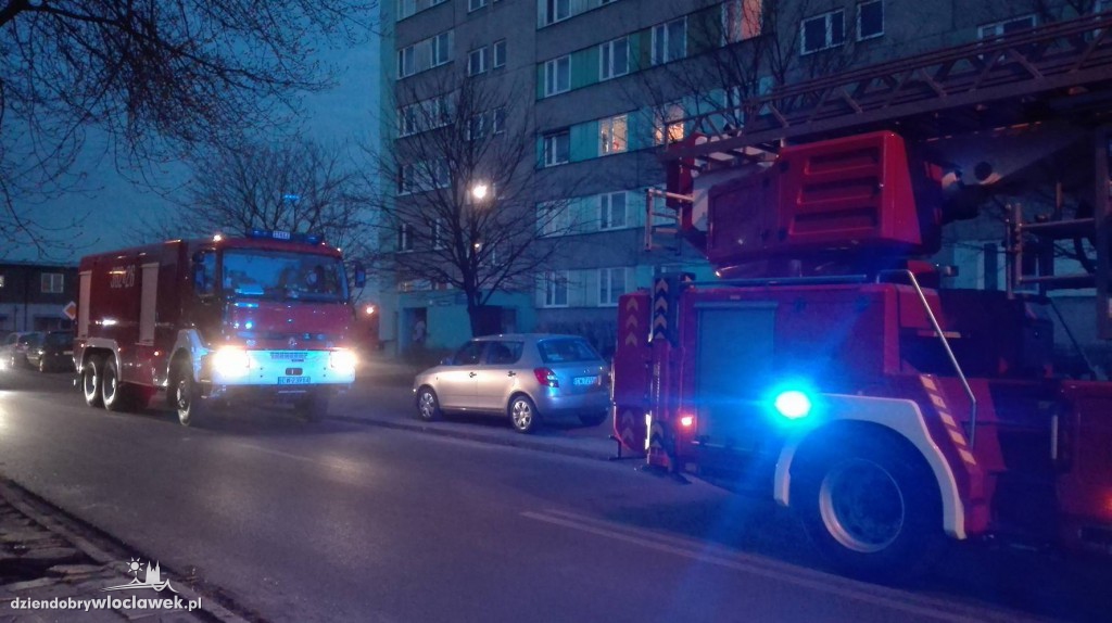 Interwencja strażaków na pl. Kolanowszczyzna