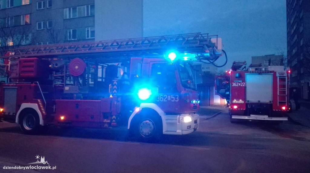 Interwencja strażaków na pl. Kolanowszczyzna