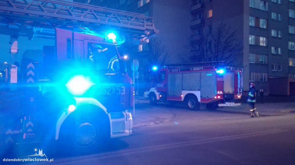 Interwencja strażaków na pl. Kolanowszczyzna