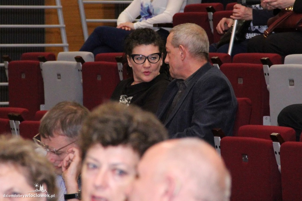 Mężczyzna z kijowym peselem