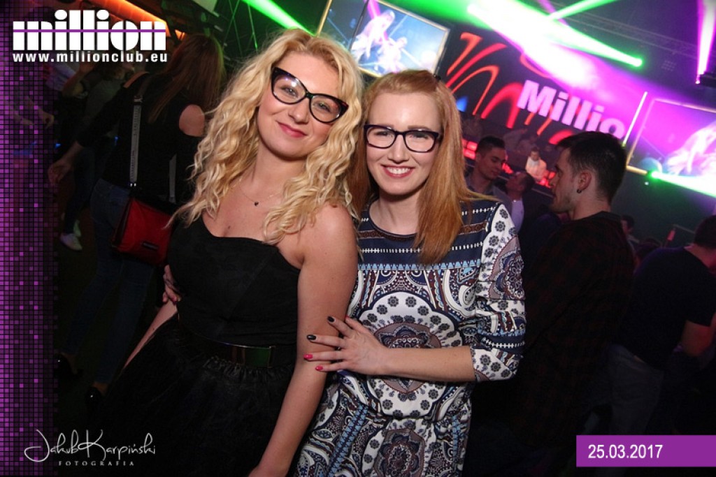 Sobotnia noc w klubie Million