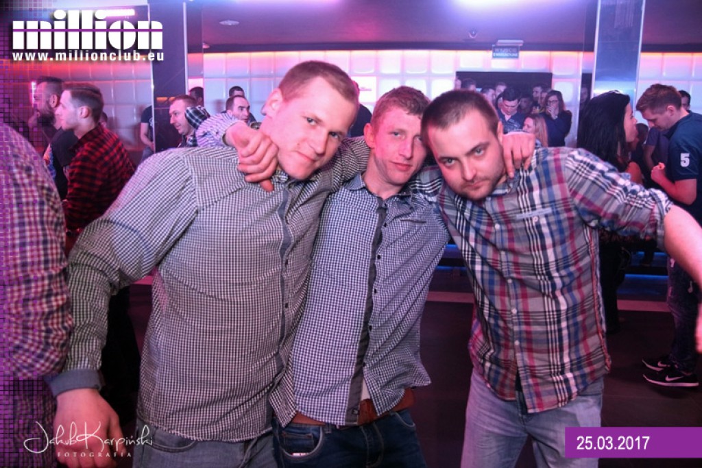 Sobotnia noc w klubie Million