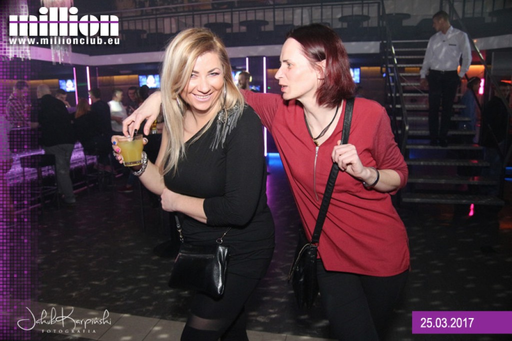 Sobotnia noc w klubie Million
