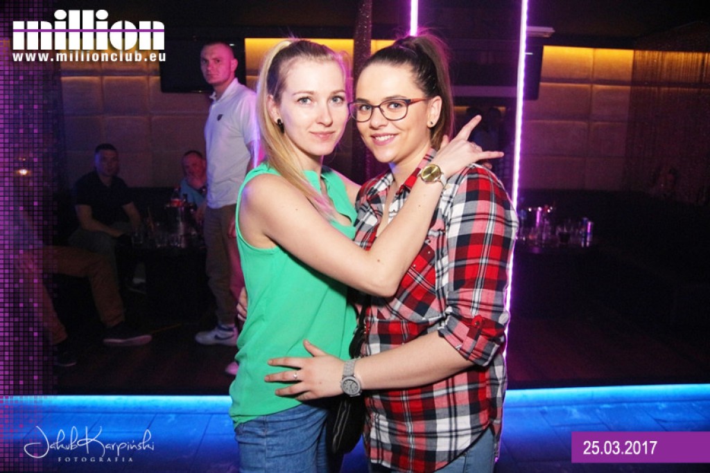 Sobotnia noc w klubie Million