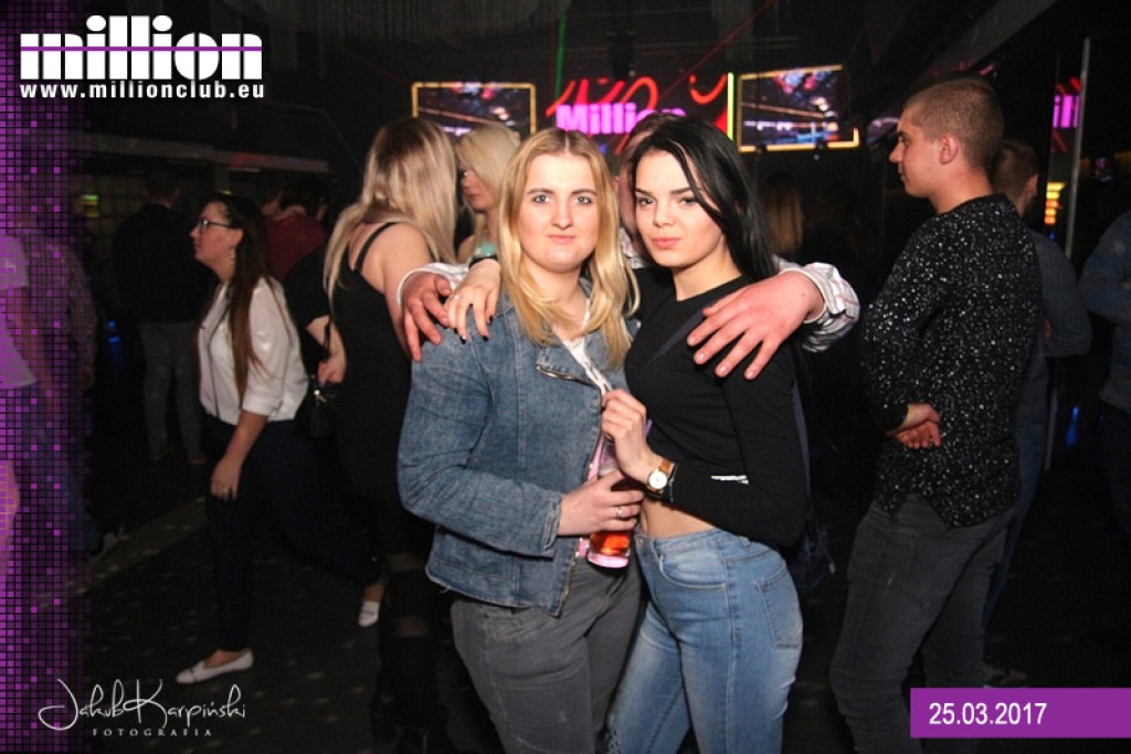 Sobotnia noc w klubie Million