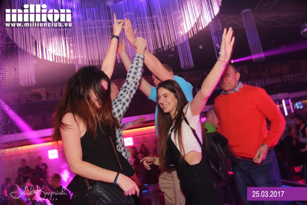 Sobotnia noc w klubie Million