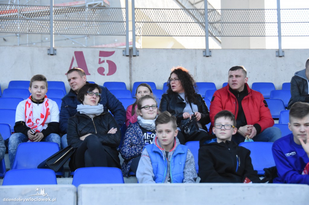 Kibice na meczu U-20 Polska-Grecja