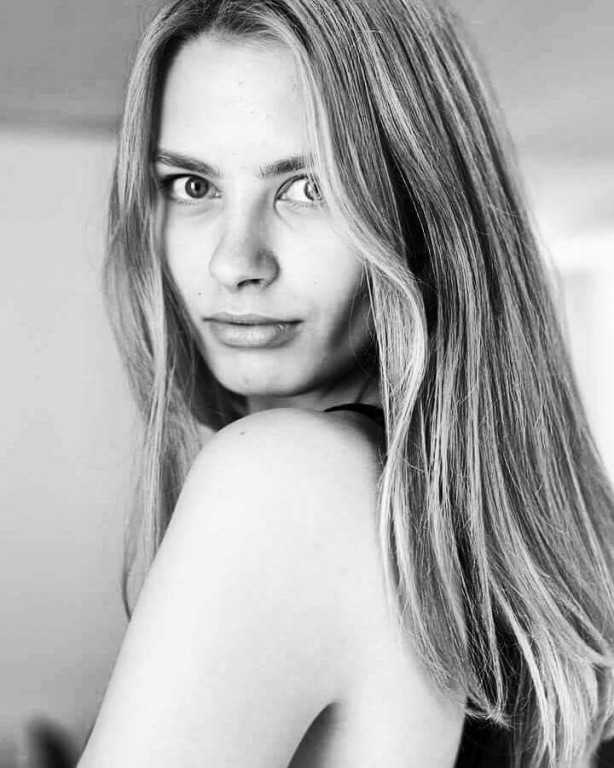 Piękna Julia podbija świat modelingu