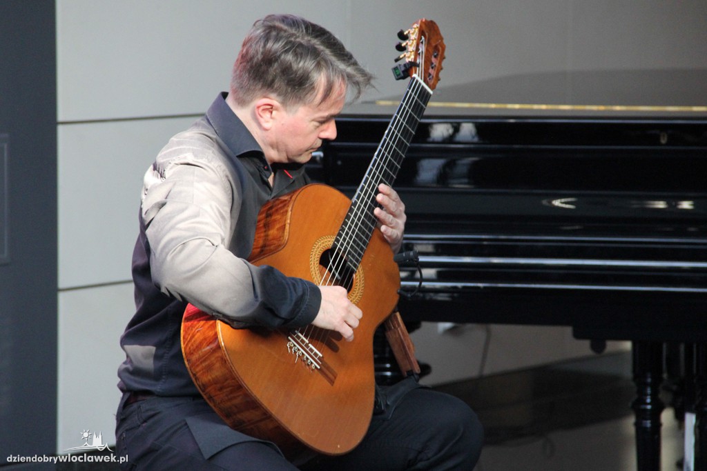 Koncert gitarowy w Muzeum